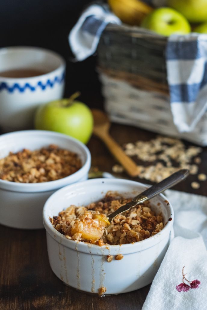 Baked apple crisp oats