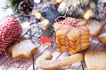 Eggless Christmas Cookies