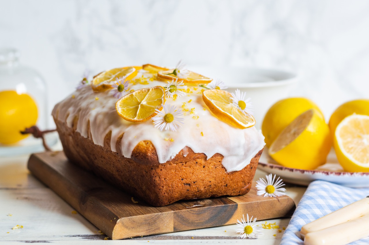 Make this Easy and Delicious Lemon Drizzle Cake - Dan Beasley-Harling