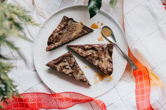 Gingerbread Brownies (+ Eggnog Frosting Recipe)